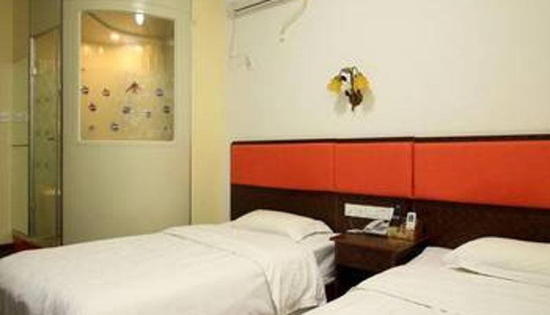 Camera - City Diary Business Chain Hotel (Railway Station Store)
