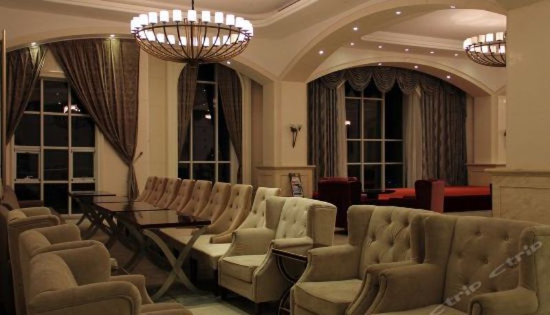 Recepcja - Blue Sky Hotel Yantai