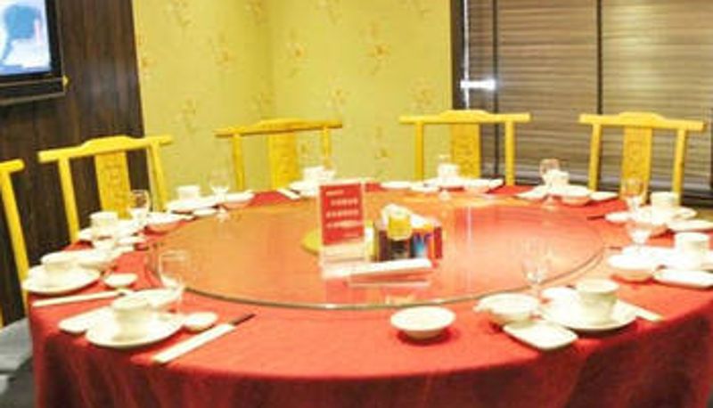 Frühstücksraum innerhalb des Restaurants - First Time Chain Hotel (Huifeng West Road Branch)