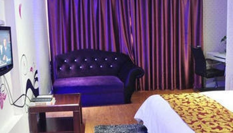 Room - First Time Chain Hotel (Huifeng West Road Branch)