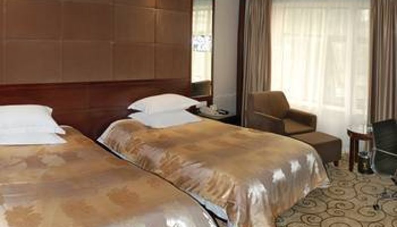Camera - Xiangjiang Hotel Cuiyuan Building