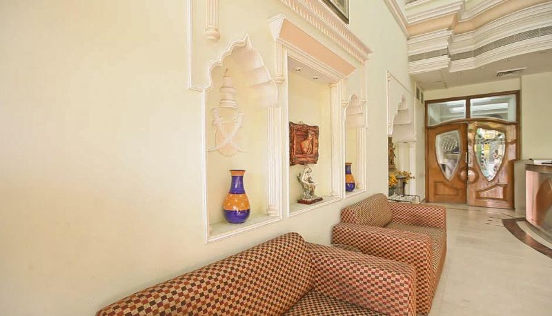 Hall - Hotel Kanha Continental