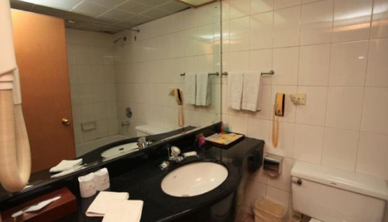 Badkamer - Datong Hong'an International Hotel