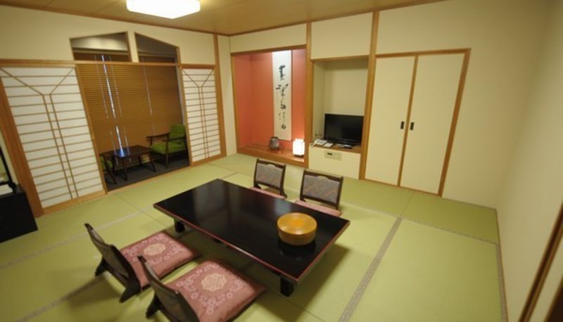 Standard room (double) - Izushi Grand Hotel