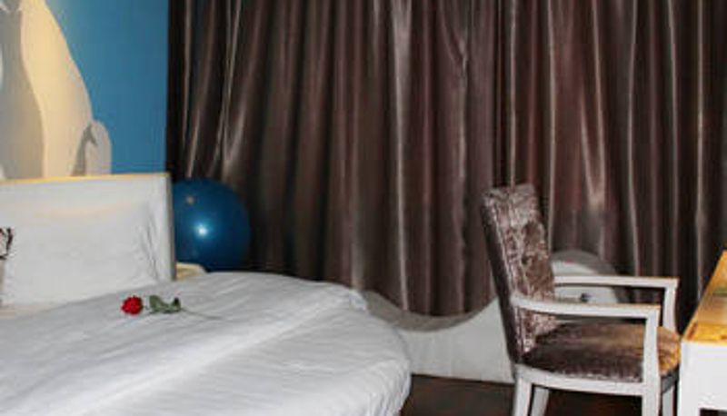Room - Anshan Yijing Theme Hotel