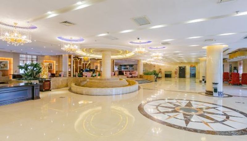 Recepción - Longdong Hotel