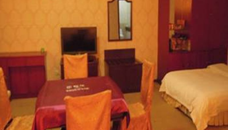 Camera - Taihe Business Hotel