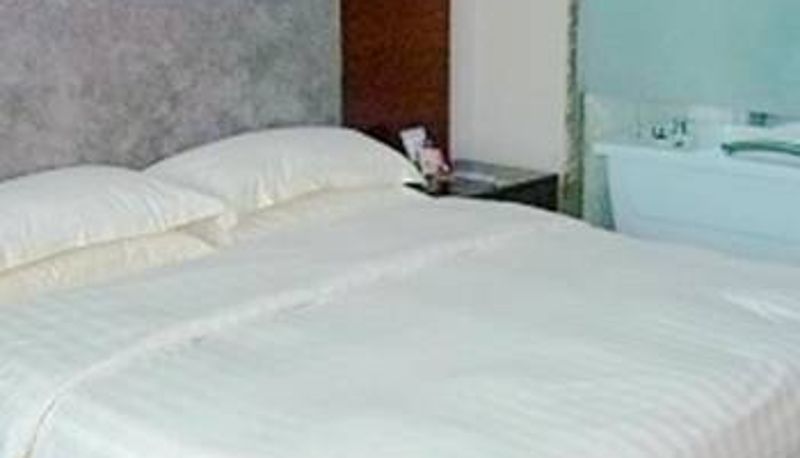 Camera - Haicheng Grand Hotel