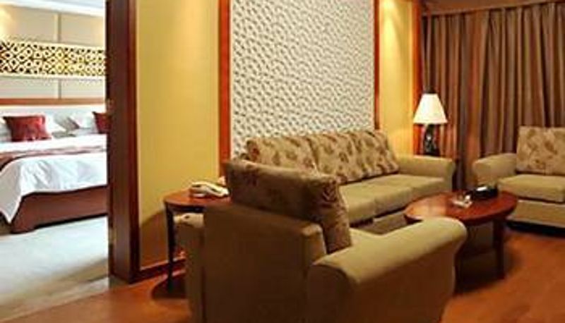 Zimmer - Fuyang Longpu Hotel