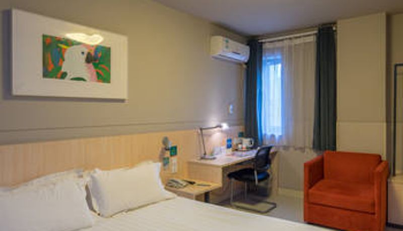 Zimmer - Jinxing Shangmei Hotel (Wuhu Phoenix Food Street Store)