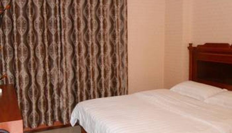Kamer - Yunfu Luoding Changxinglou Hotel