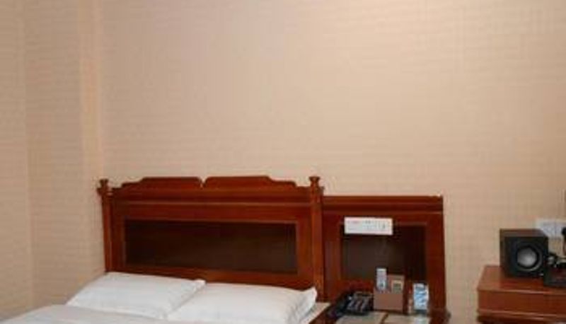 Zimmer - Yunfu Luoding Changxinglou Hotel