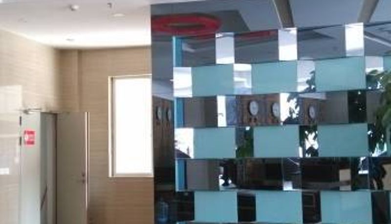Sala - Yueke Chain Hotel (Shanwei Lufeng Bus Terminal Store)
