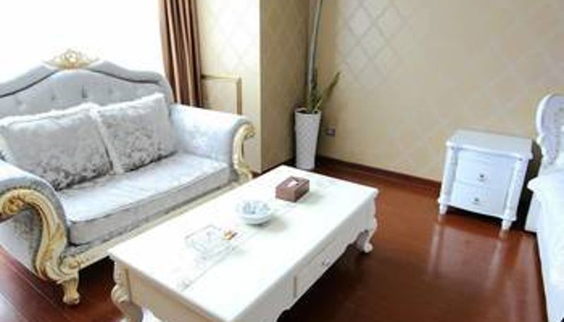 Chambre - a subsidiary of Rujia Group  Zhangzhou Wanda Plaza Ruibai Cloud Hotel