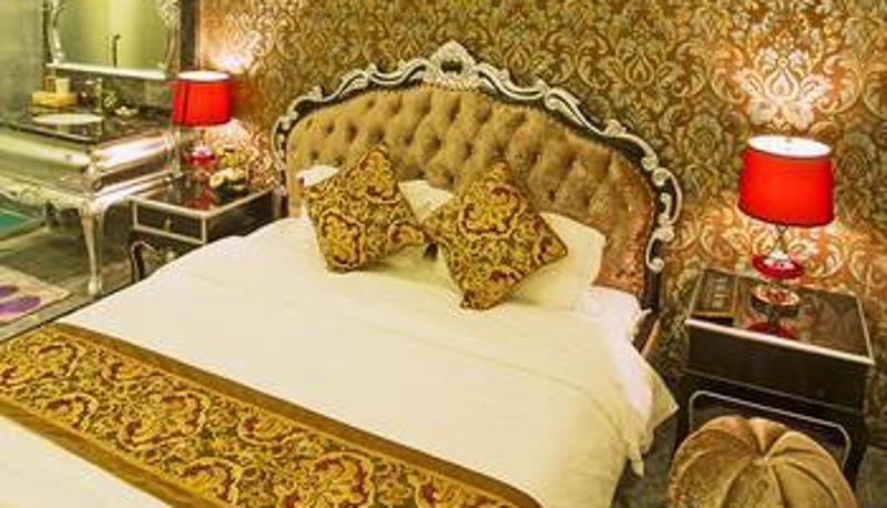 Camera - Moonlight Lily Boutique Hot Spring Hotel (Yalu River Bridge Branch)