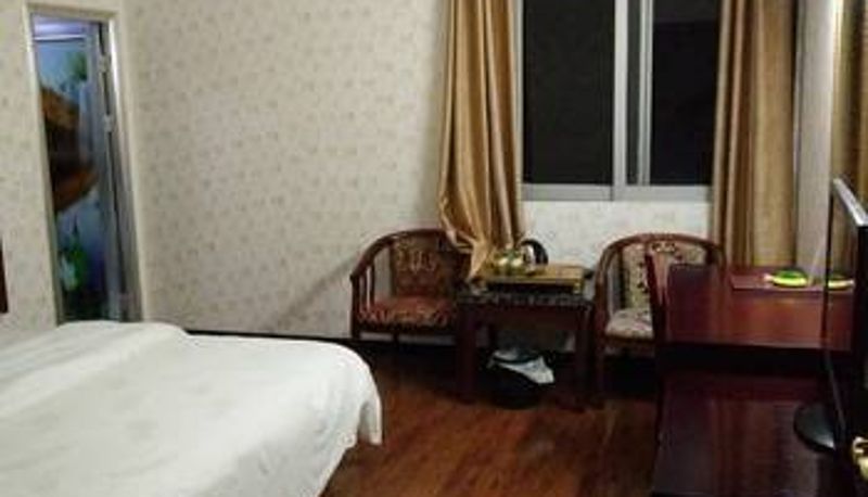 Zimmer - 7 Days Hotel (Pingnan Bus Terminal in Guigang)