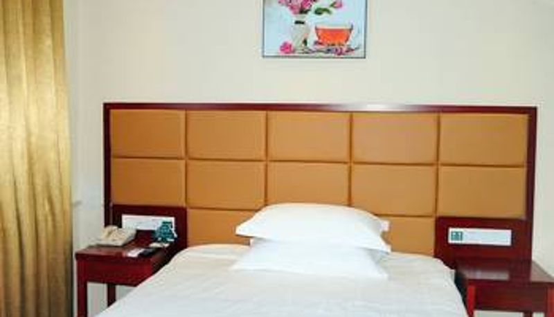 Zimmer - Dezhou) GreenTree Inn Express Hotel (Qilu Street Branch of Qihe County Party Committee