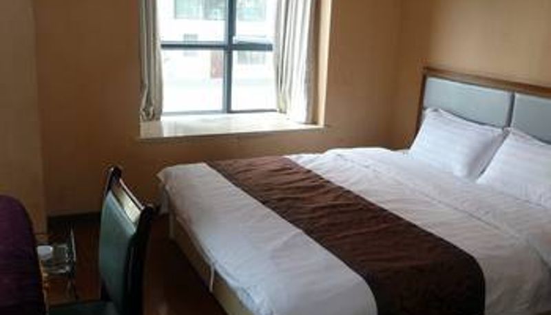 Kamer - Century Star Hotel (Dazhu County Traditional Chinese Medicine Hospital Branch)