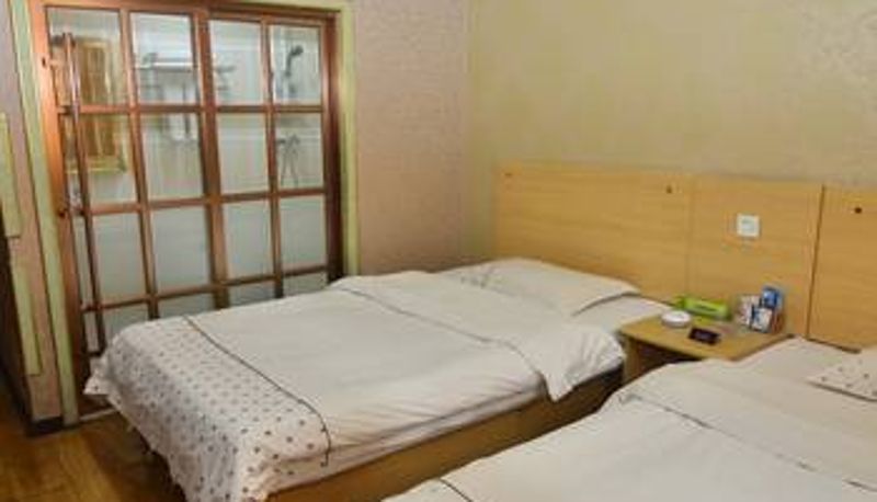 Zimmer - Yiyue Hotel (Weifang Linqu Quanfuyuan Branch)