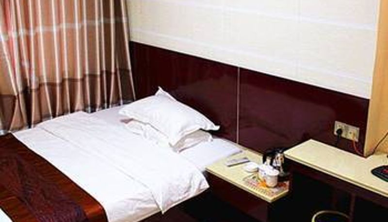 Kamer - Gushi Youjia Hotel
