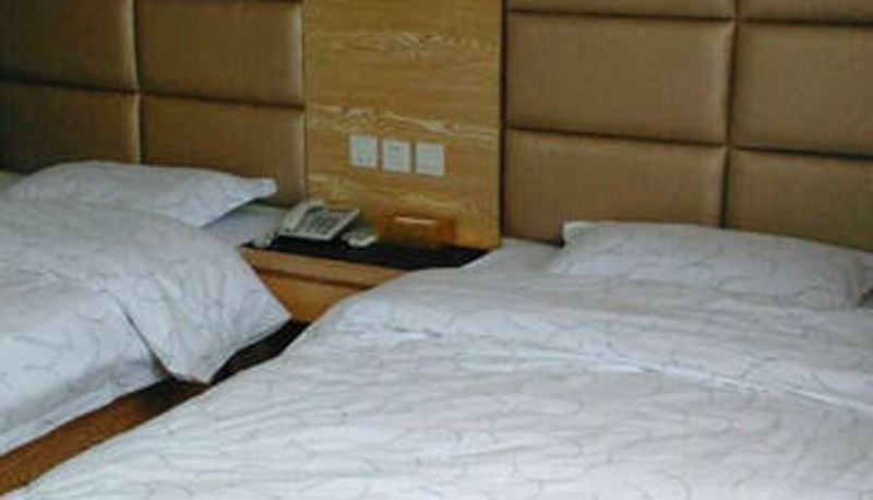 Pokój - Luhong Hotel