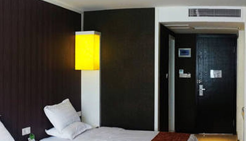 Camera - Jinri Express Hotel