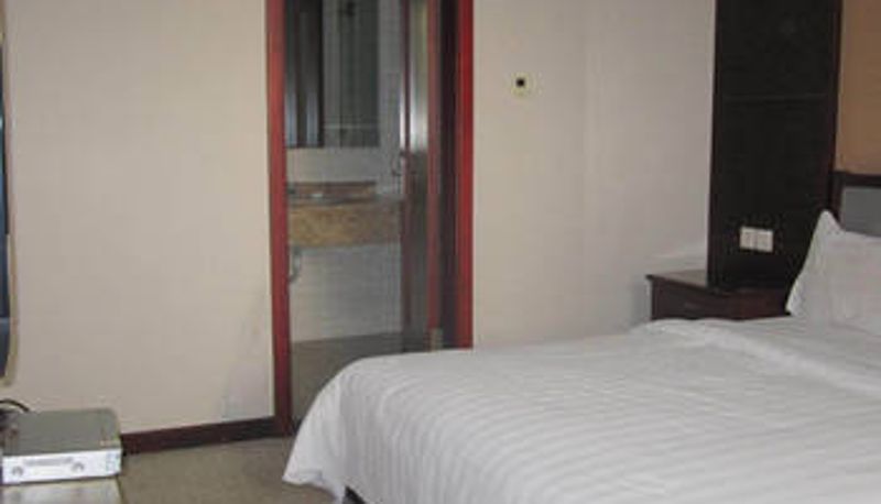 Camera - Zhe Fei Hotel (Clear Water Bay Park Branch)