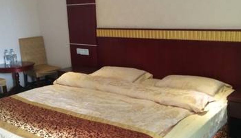 Zimmer - Yinyue Business Hotel