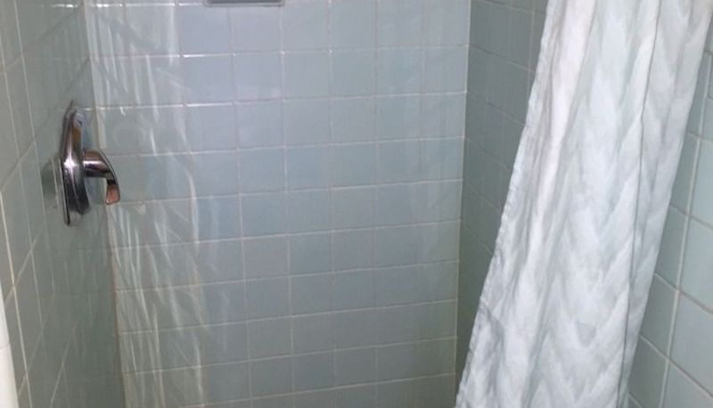 Bagno - Sands Motel