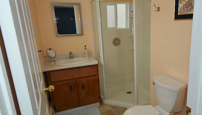 Bagno - Rose Cottage Bed & Breakfast