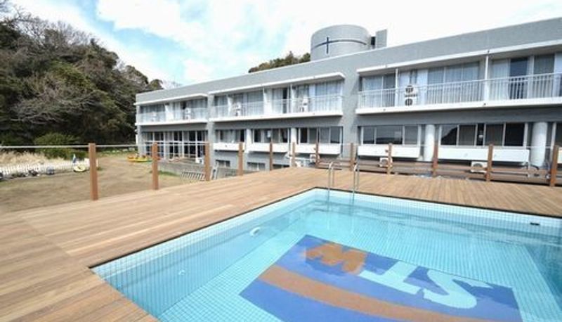 Außenansicht - (RYOKAN) Miura Ocean Academy