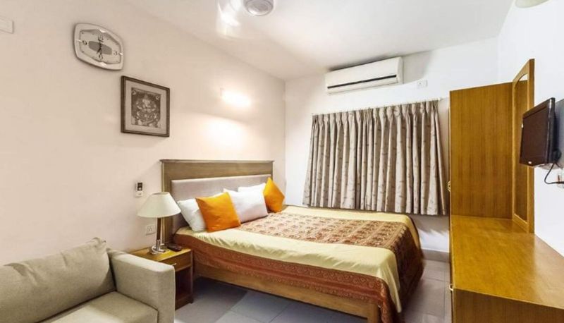 Info - Hotel Sai Towers