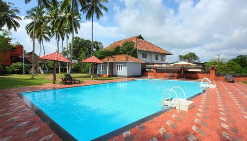 Piscina - The River Retreat