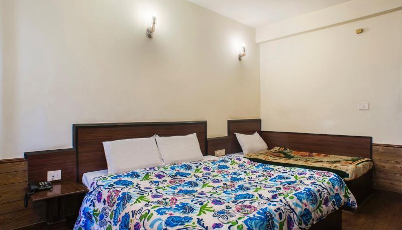 Info - Hotel Khanna Palace