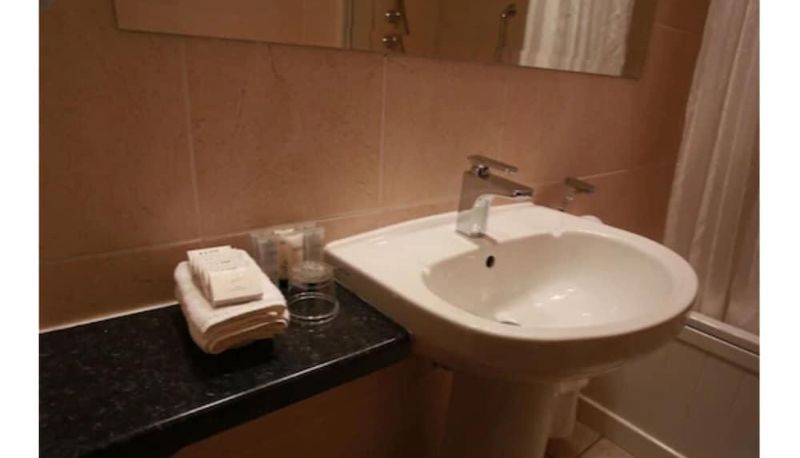 Badezimmer - Ewenny Farm Guesthouse