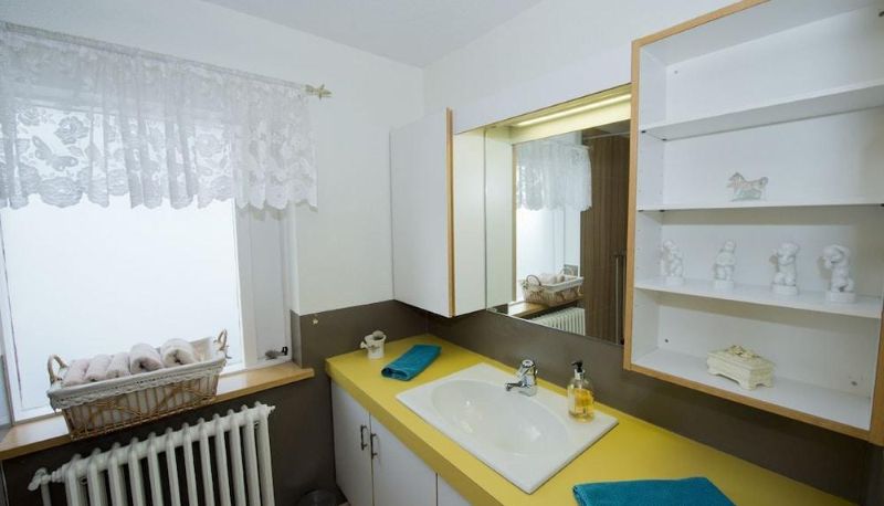 Bagno - Guesthouse Dyngja