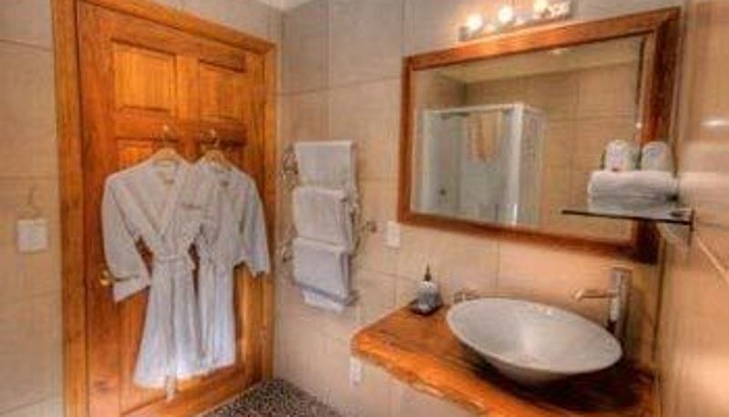 Bagno - The White House