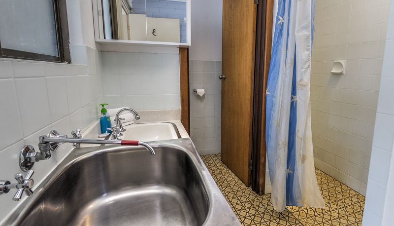 Info - Emu Beach Chalets