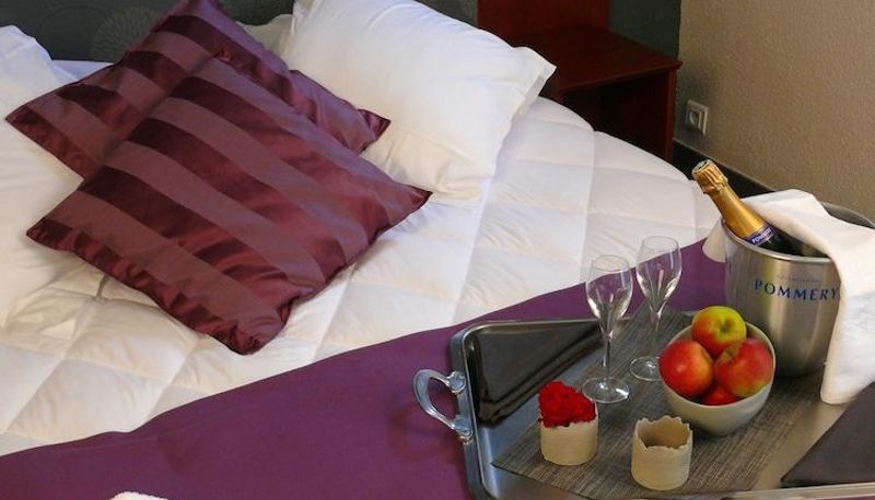 Basen - Hotel Melaine