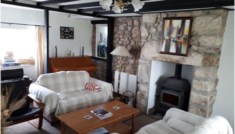 Hall - Beechwood B&B