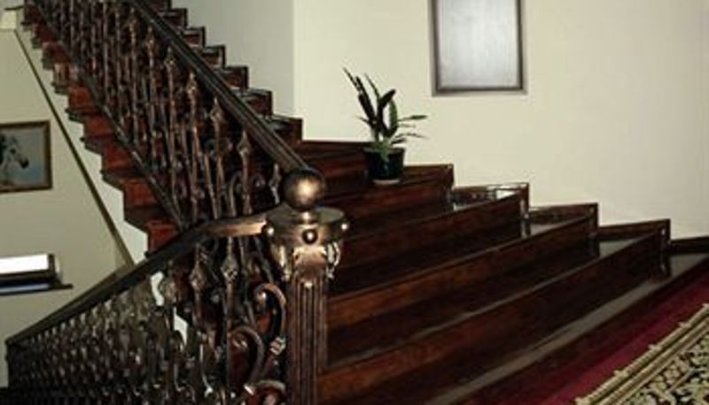 Wnętrze hotelu - Majestic Palace
