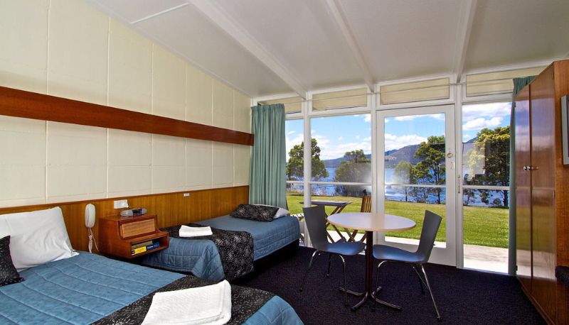 Camera standard - Riverfront Motel and Villas