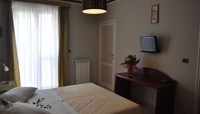 Standard room (single) - Aci Center Inn