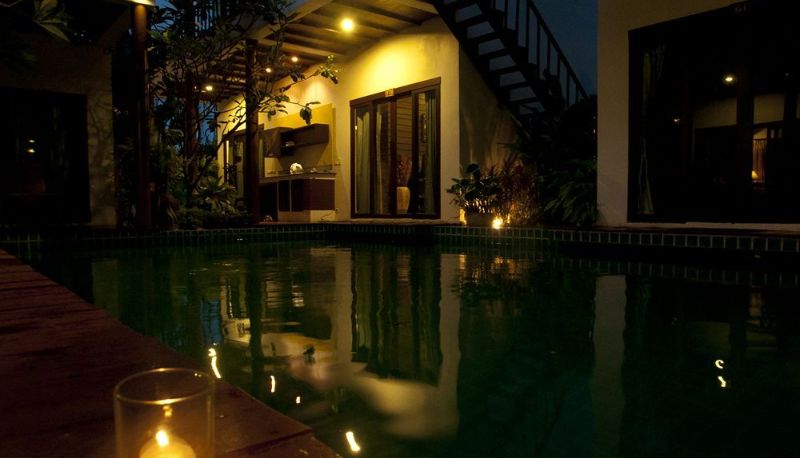 Piscina - Assada Boutique Phuket