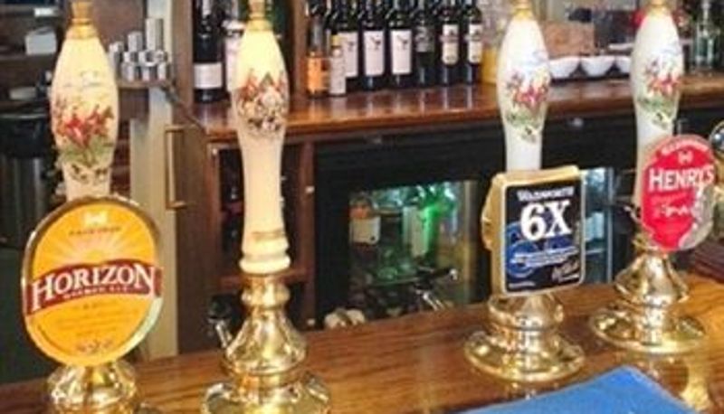 Bar - The Royal Oak