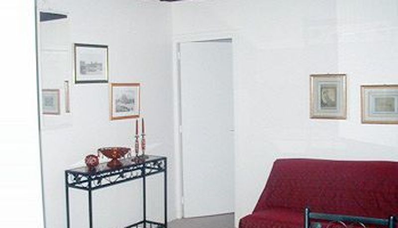 Info - FAY Notre-Dame Apartment