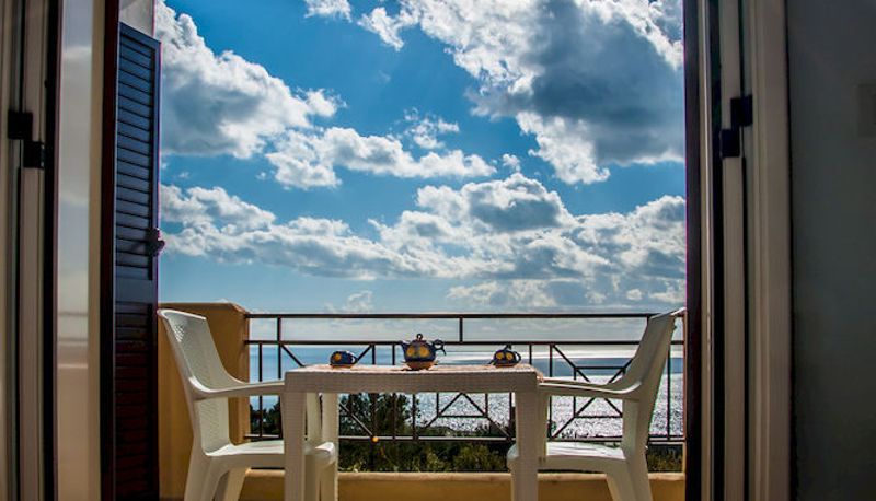 Zimmer mit Balkon - Residence Corte Bahia