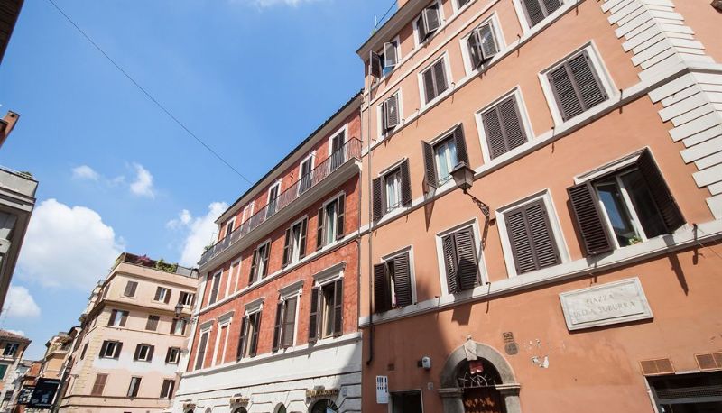 Buitenruimte van het hotel - Rome Accomodation - Fori Imperiali