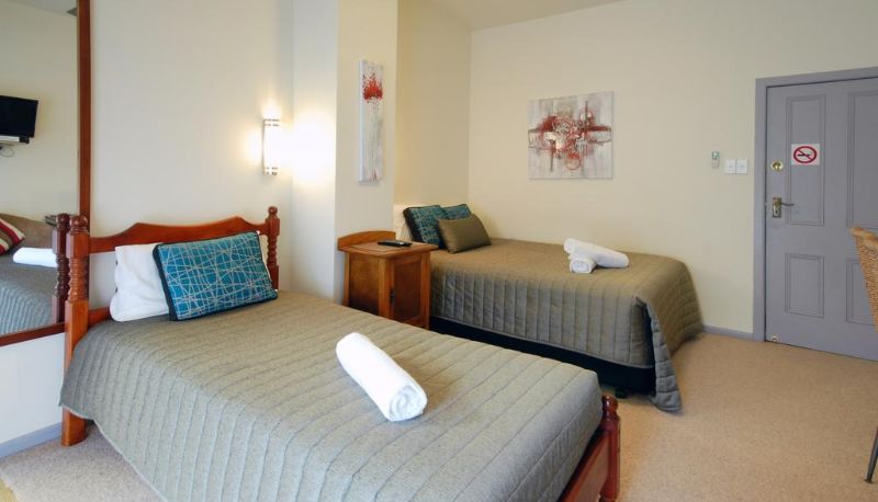 Info - Riverview Boutique Motel