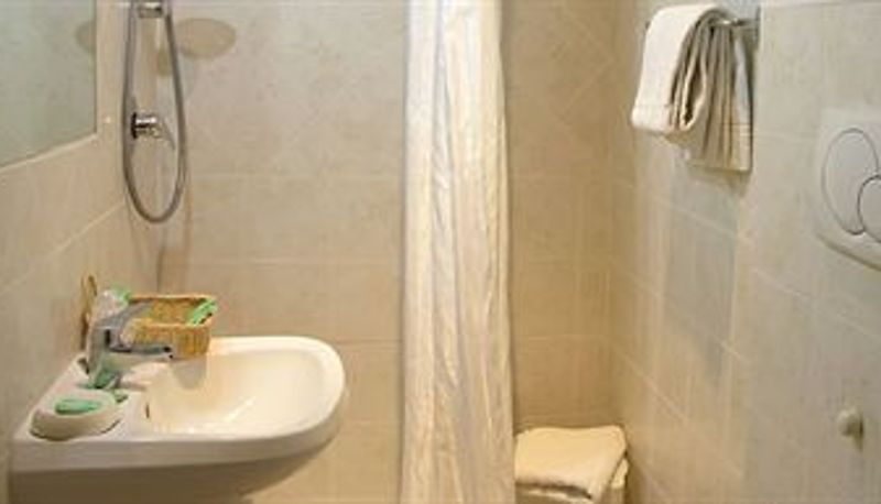 Bathroom - Domus Betti